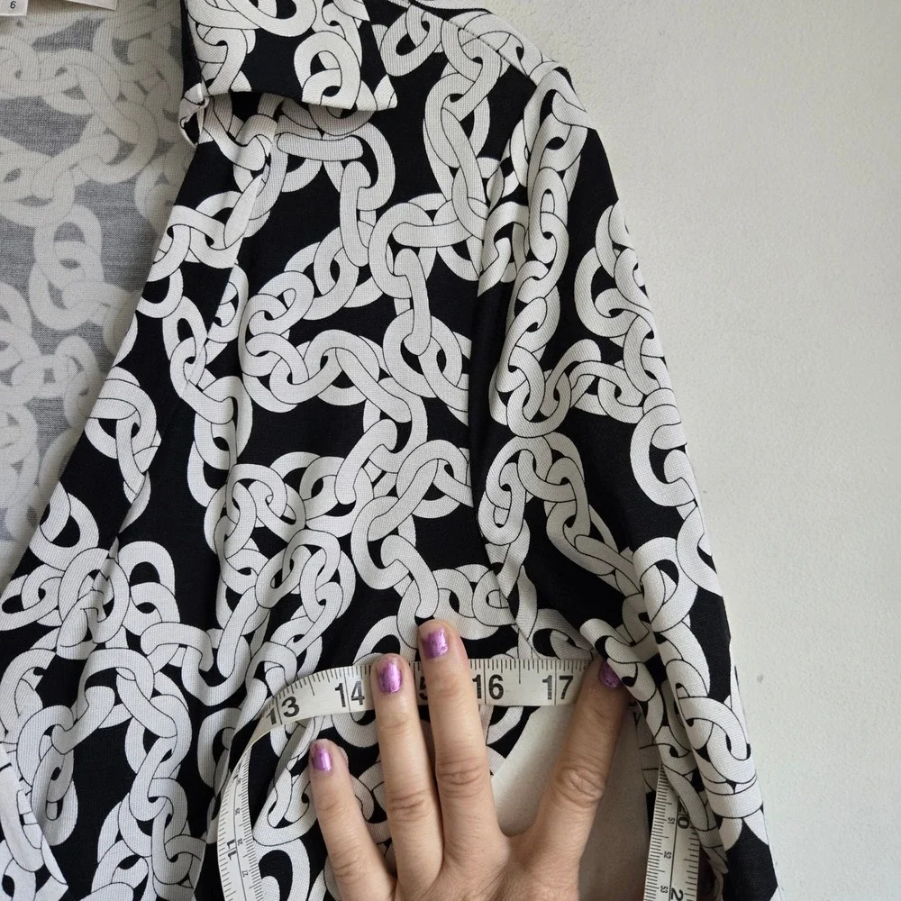 Vtg Diane von Furstenberg 6 Wrap Dress Womens Black White Excellent Silk Chain